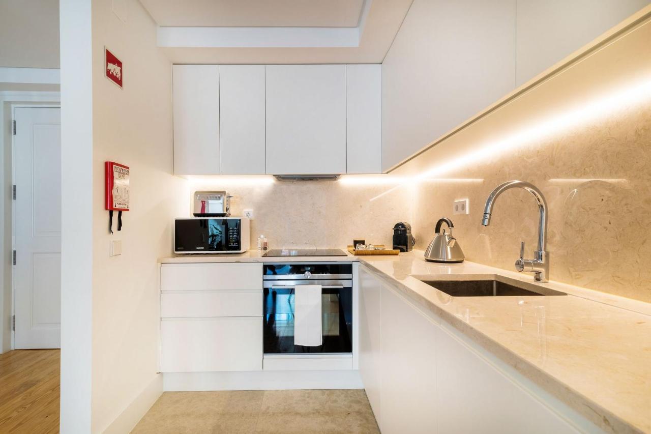 Amazing 1Bdr Apartment In Chiado By Lovelystay Lisbon Exterior photo